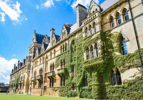 Your Ultimate Guide to Personal Statements and Reference Letters for UK University Admissions